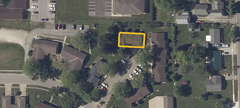 115 Crestwood Dr