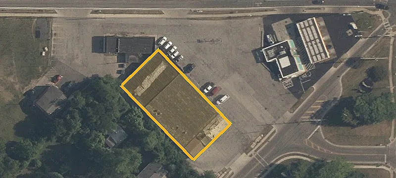 6841 Angola Rd