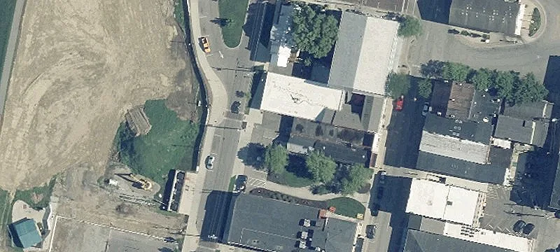 19 Main St
