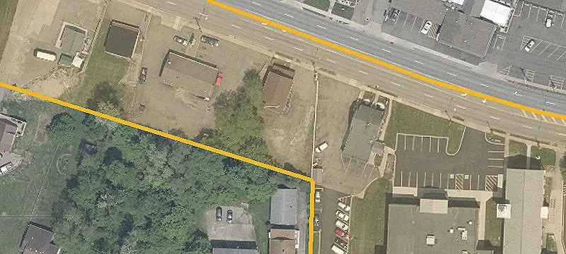 742 Main St