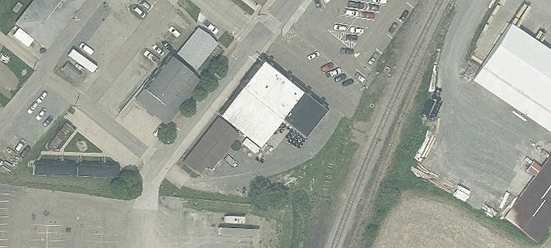 201 Factory SE St