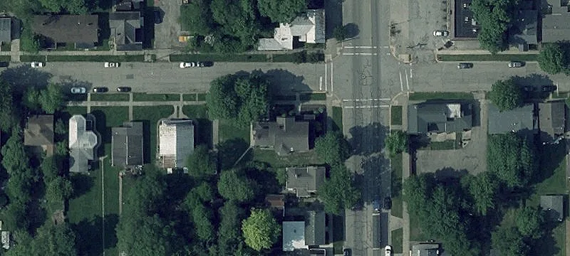 201 Barron St