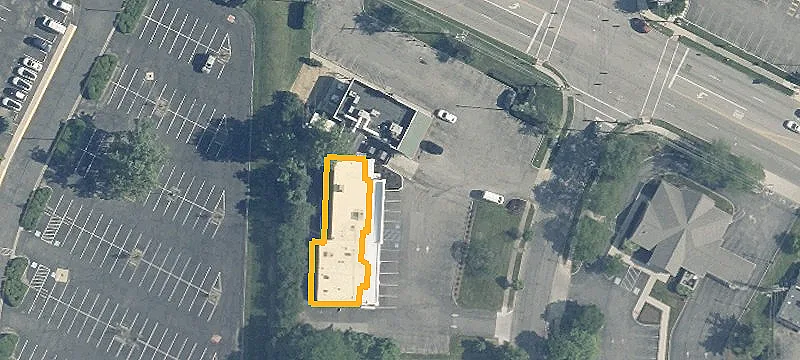 2111 Henderson Rd
