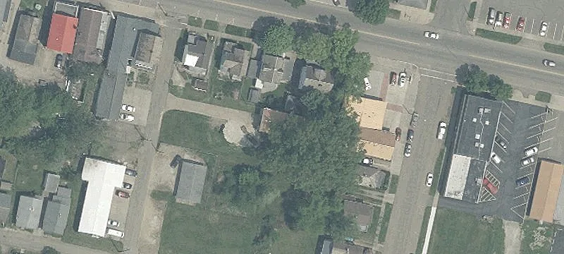 110 6th SW St