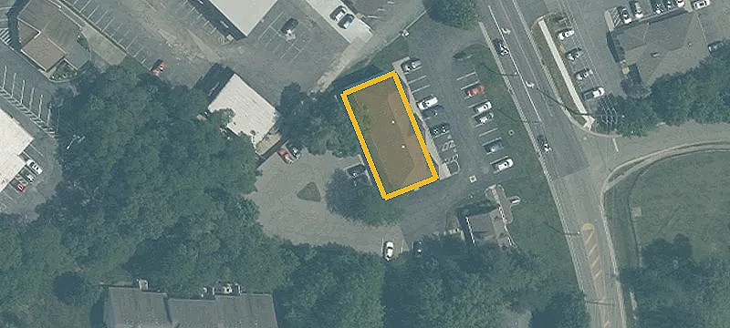 8977 Columbia Rd
