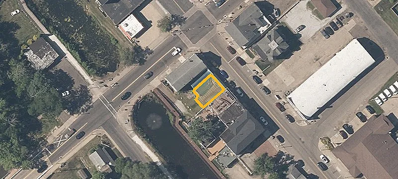 109 Canal St