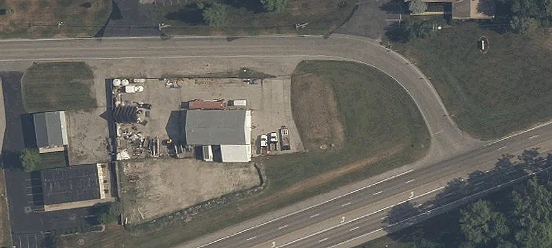 8825 Airport Hwy