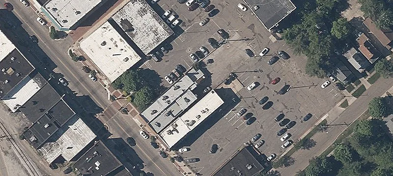 687 Broadway Ave