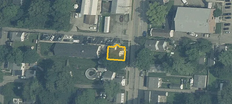 22 Main St