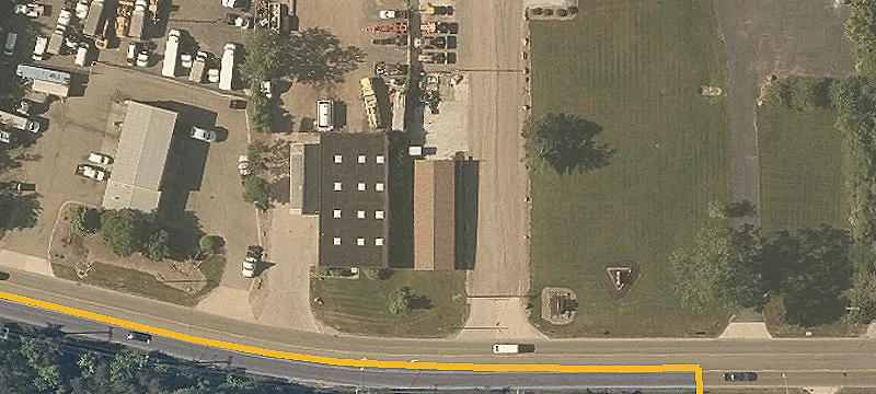 1195 Highland E Rd