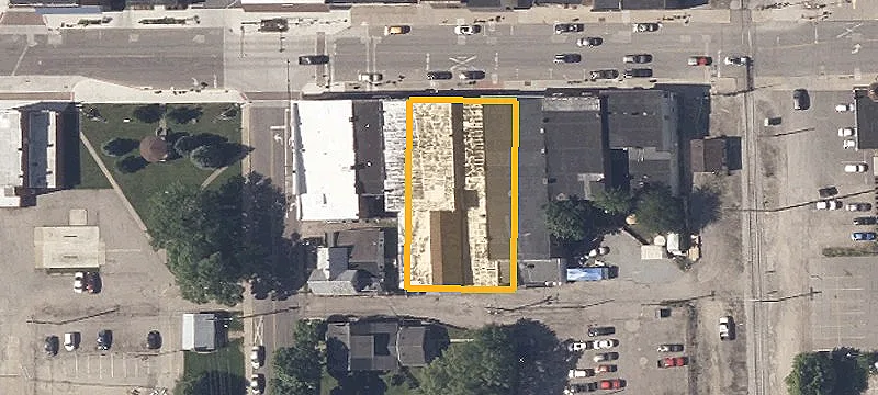 40 Main St