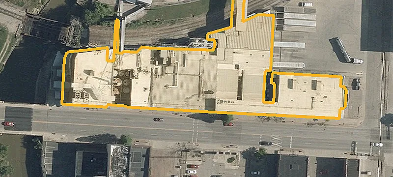 101 Main St