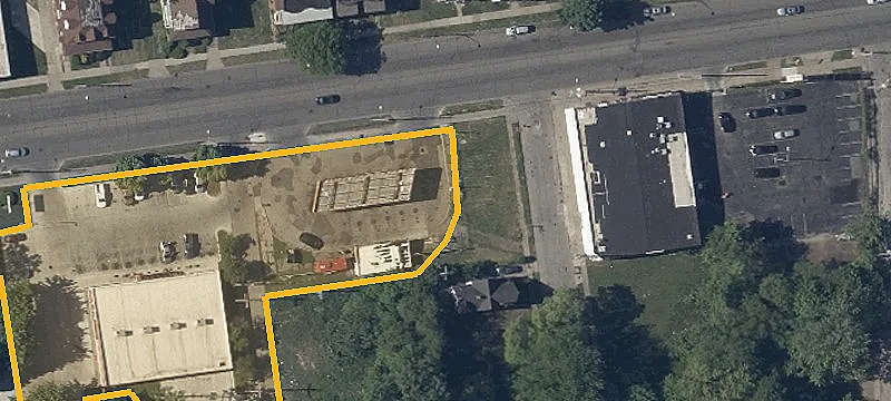 7608 Superior Ave