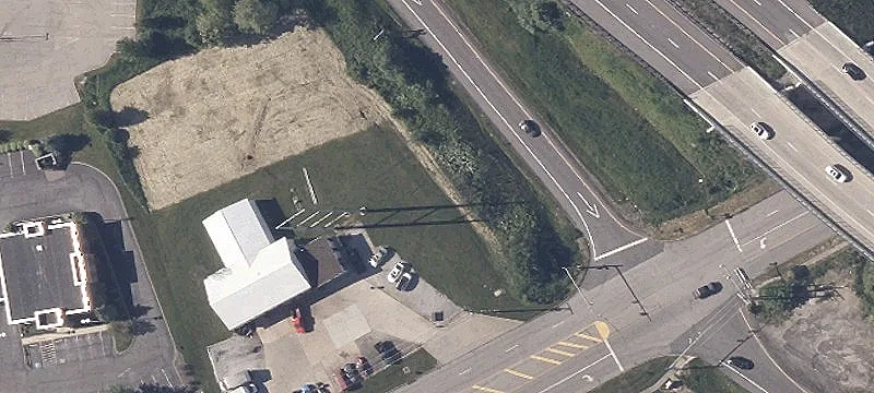 1092 Akron Rd