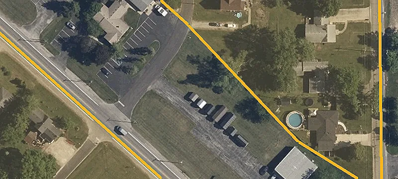 1528 Woodville Rd