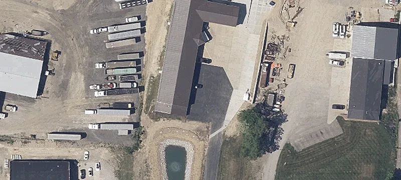 5879 Ctr Rd