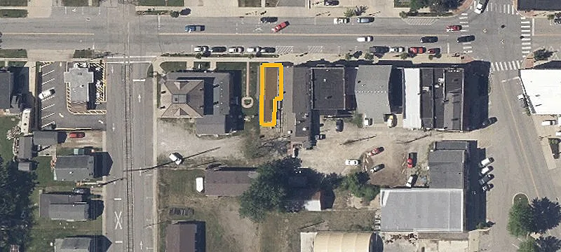 35 Main St