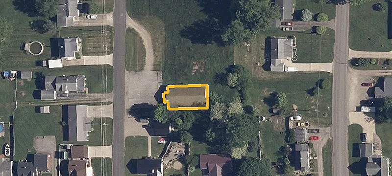 306 Lee Ln