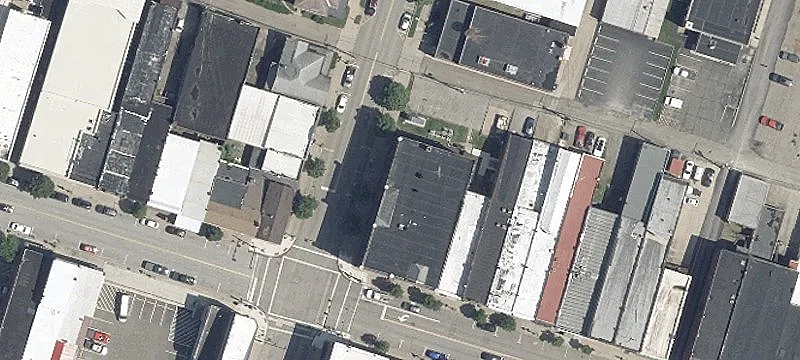 101 Main St