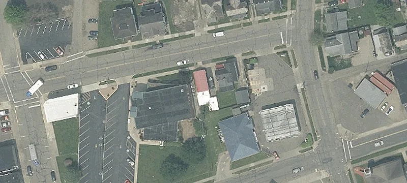 137 Main St