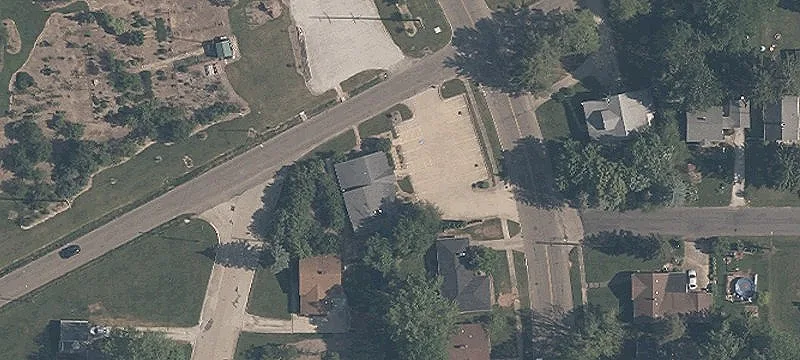 2155 Pkwy Blvd