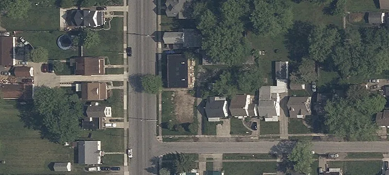 1052 Main St