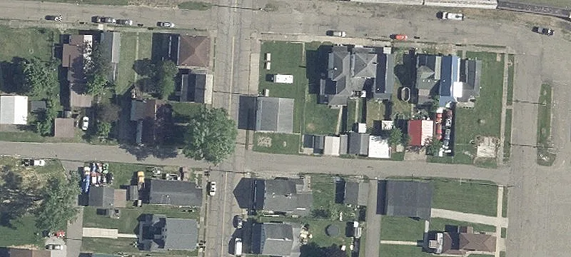 10 3rd St