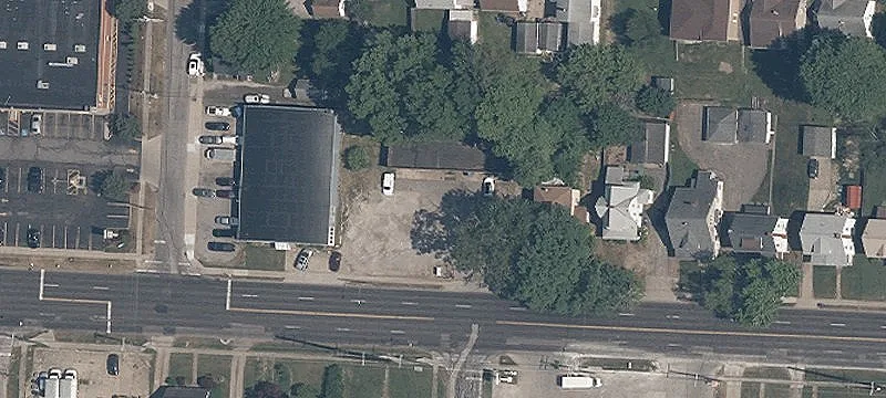 1034 Main St