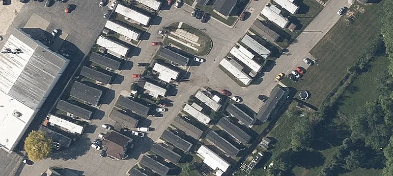 26041 Aurora Rd