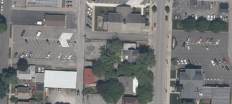 135 Main St