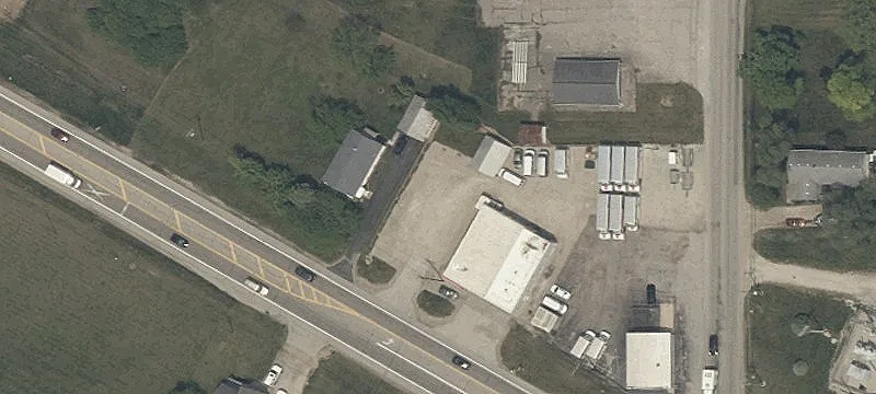 9018 Fremont Pike