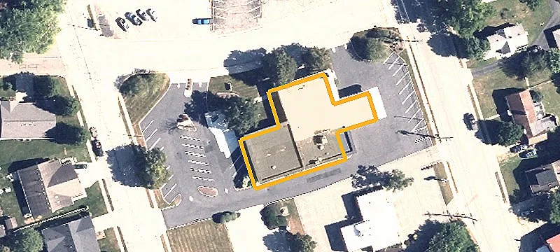 25 Lowry Dr