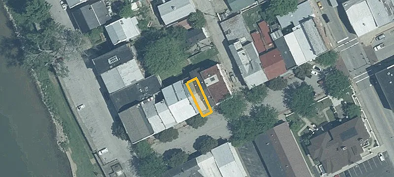 10 Main St