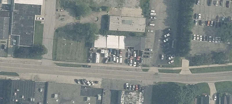 585 Sports St