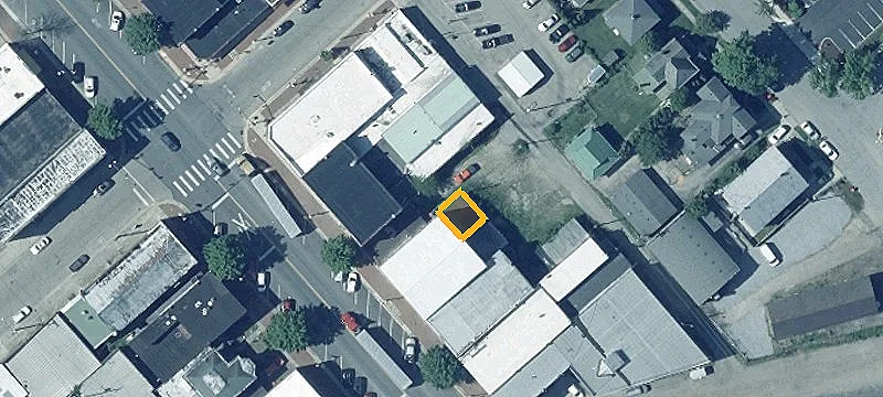 114 Main St