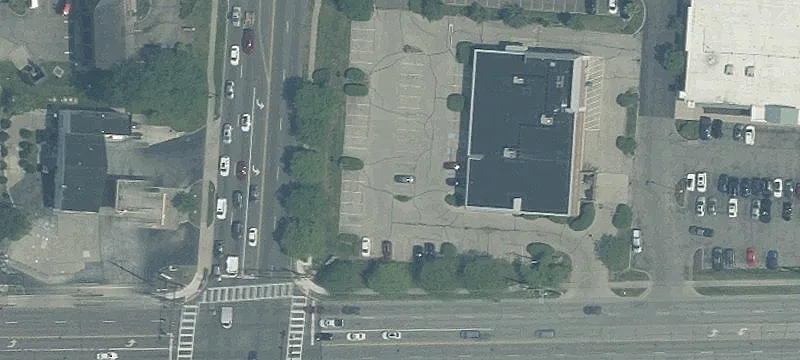 898 Main St