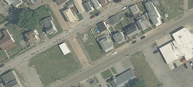 1239 Main St
