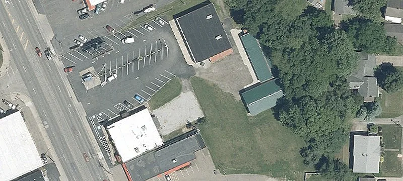 1130 Memorial Dr