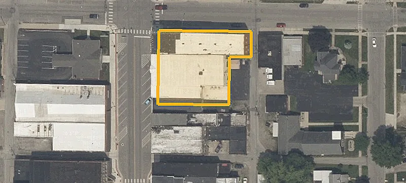 140 Main St