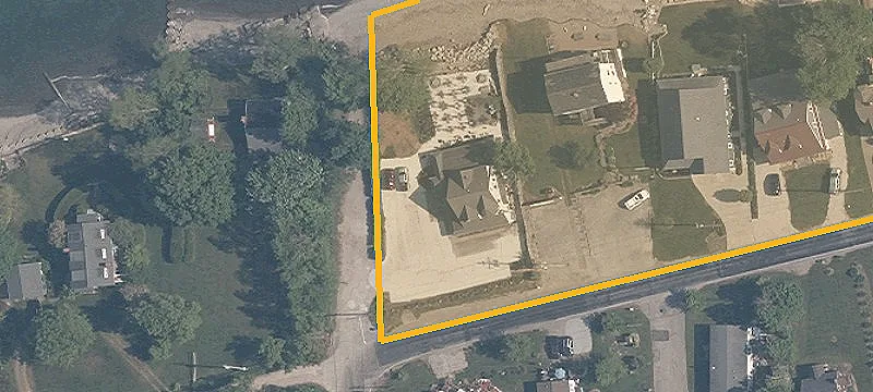6827 Lk W Rd