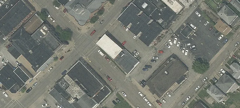 42 4th St