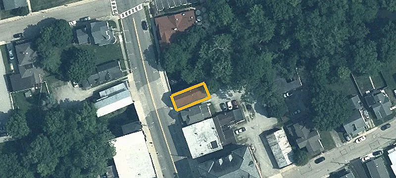 96 Main St