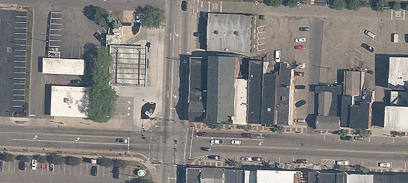 101 Main St