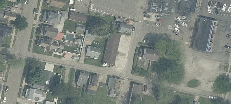 220 1st SW Dr