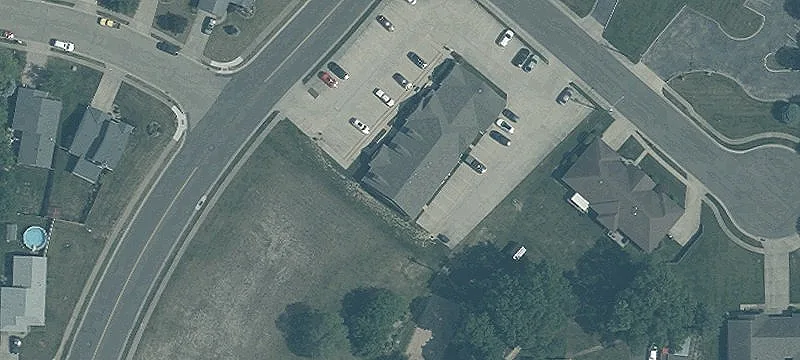 304 Edgewood Dr