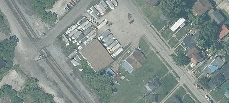 604 Pike St