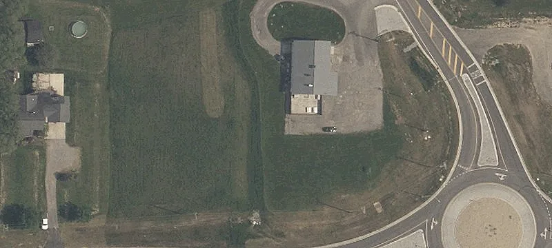 640 Napoleon Rd