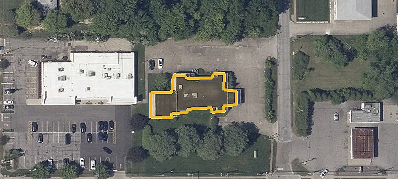 3801 Ctr Rd