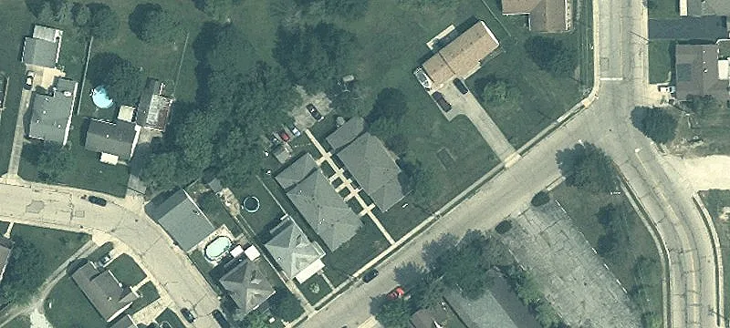 621 Hay Ave