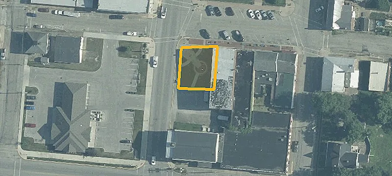 201 Main St